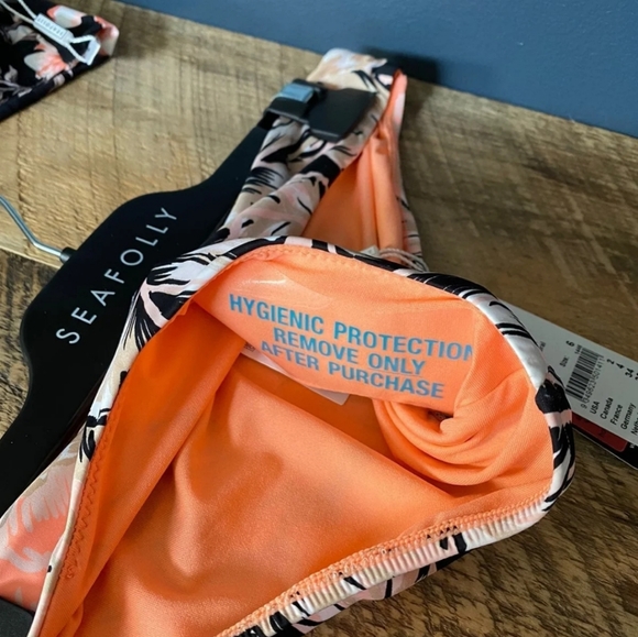 Seafolly bikini - Picture 2 of 4